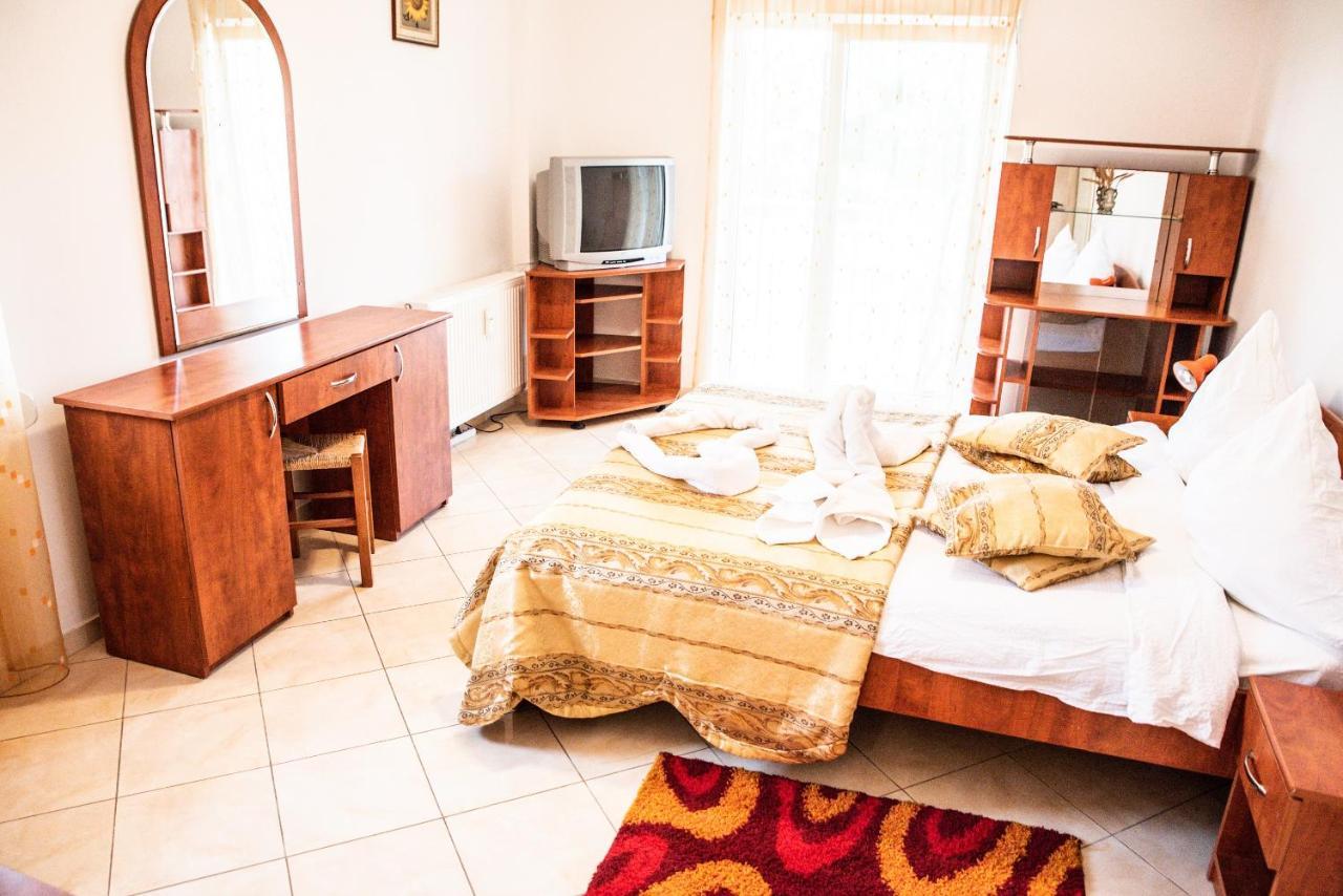 Club Onix Apartments Neptun Ngoại thất bức ảnh